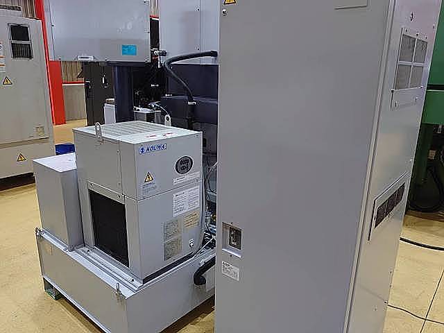 P007123 ＮＣ放電加工機 三菱電機 EA8M_9