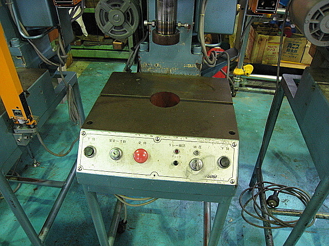 B002213 油圧プレス 厚木 AP-5-LH_4