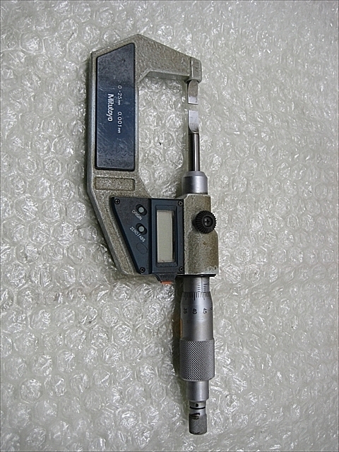 C112780 デジタルブレードマイクロメーター ミツトヨ BLM-25DM(422-111-30)_0