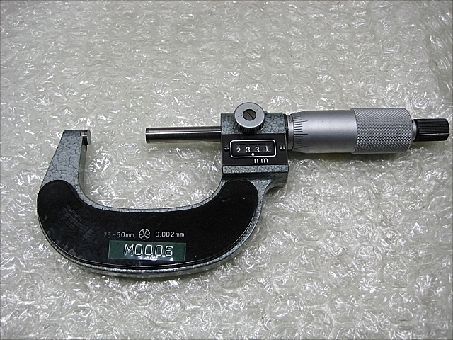 C112326 ダイヤル外側マイクロメーター ミツトヨ M820-50V(193-512)_1