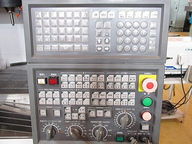 P004834 立型マシニングセンター オークマ MD-46VAE_5