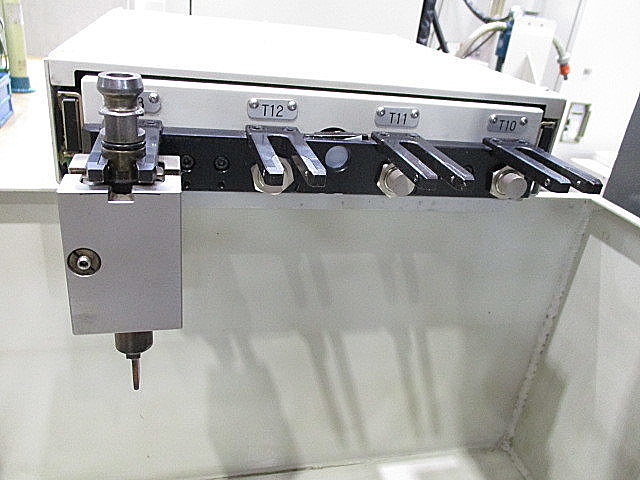 P004098 ＮＣ放電加工機 三菱電機 EA8M_12