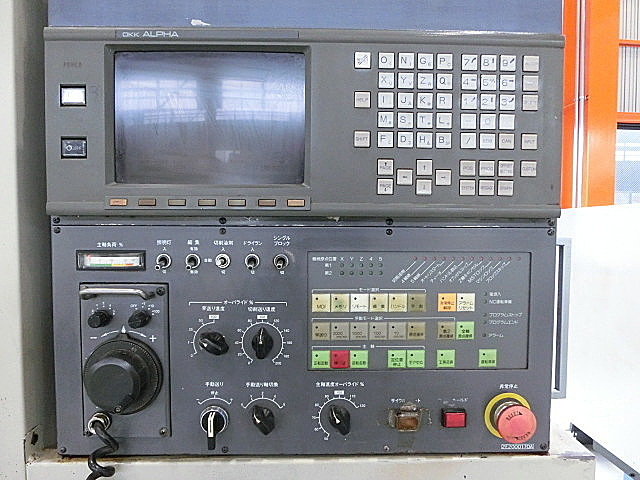 P003800 立型マシニングセンター OKK VM4_7