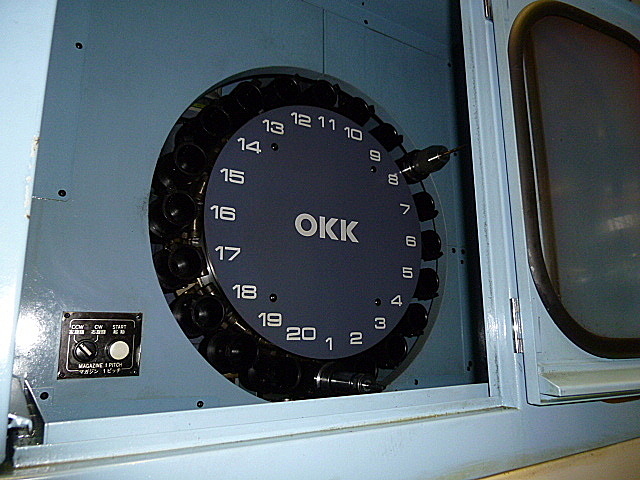 P000359 立型マシニングセンター OKK VM4-2_6