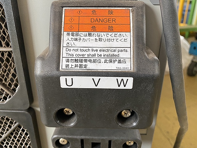 C122733 デジタルインバータ溶接電源 安川 YWE-RL350-CC0_3