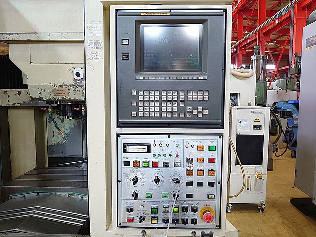 P007889 立型マシニングセンター 安田工業 YBM-640V_5