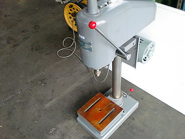 C001093 タッピング盤 富士電動工機 FBD-10TN | 株式会社 小林機械