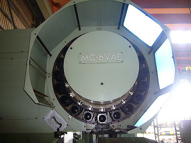 J001126 立型マシニングセンター オークマ MC-6VAE_8