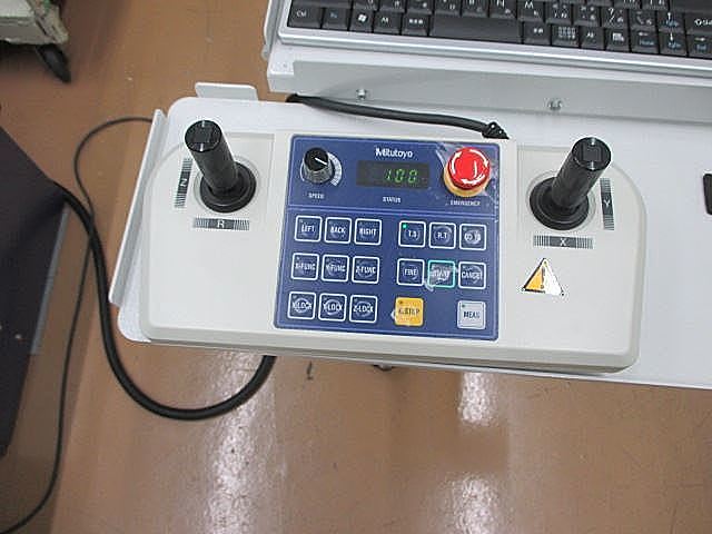 C118341 ＣＮＣ三次元測定機 ミツトヨ Crysta-Apex C121210_4