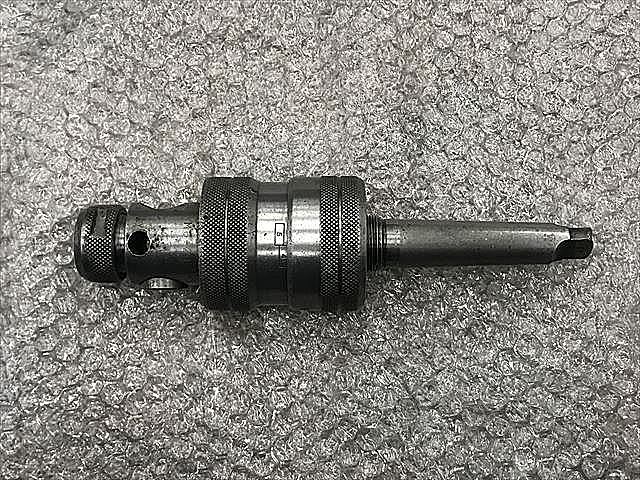 C118331 タップホルダー -- M6-20 _0