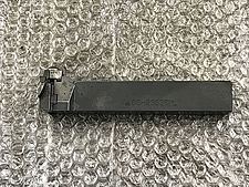 バイトホルダー三菱マテリアル DGHR2525MF CVCR33-3S * Amazon.co.jp: RG 外径 溝入れ 突っ切り ホルダー バイト