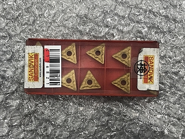 C116821 チップ 新品 サンドビック TNMG160408-SM