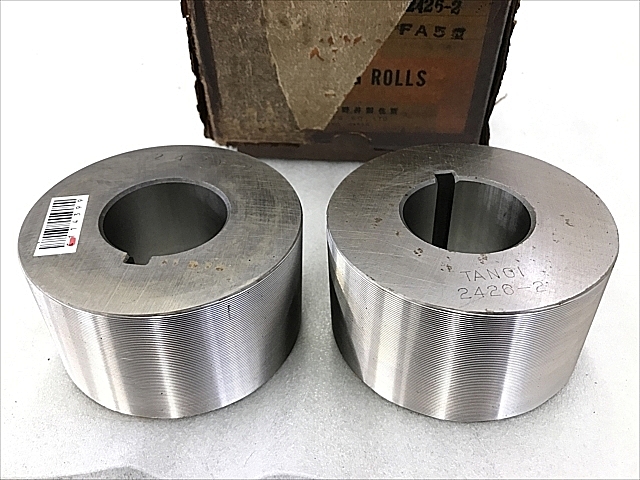 C114399 転造丸ダイス 田野井 8M×0.75_1