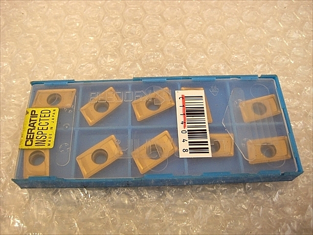 C114048 チップ 新品 京セラ JOMT160408ER-D