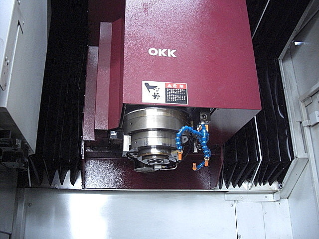 C001176 立型マシニングセンター OKK VP400_10