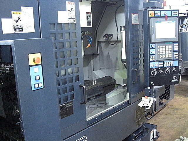 C001205 立型マシニングセンター 牧野フライス製作所 V33_0