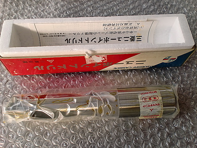 Z007829 ニューポイントドリル 三菱マテリアル BRD2600S32_0