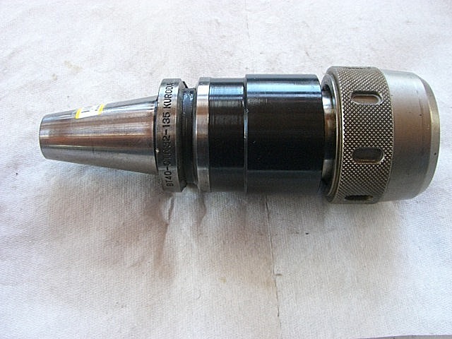 A011040 ミーリングチャック -- BT40-CTR32-135_0