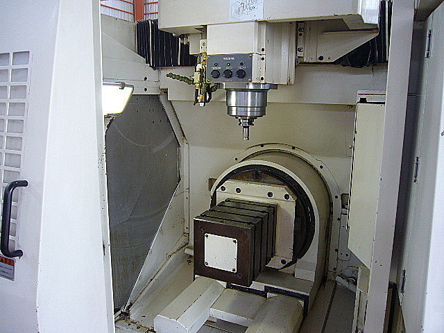 J000085 多軸加工立型マシニングセンター オークマ VH-40_2