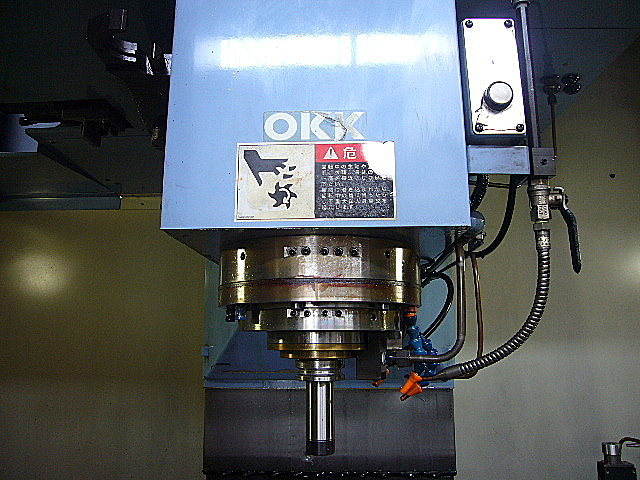 C001175 立型マシニングセンター OKK VM5-2_4