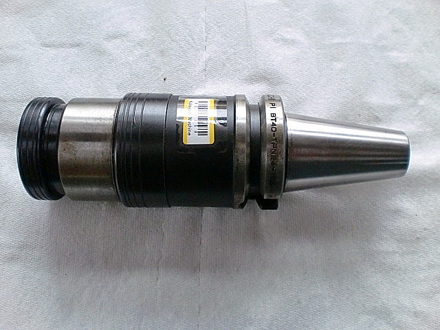 A011759 タップホルダー 不二越 BT40-TPN24-195_0