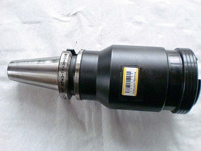 A011760 タップホルダー 不二越 BT40-TPN36-225_0