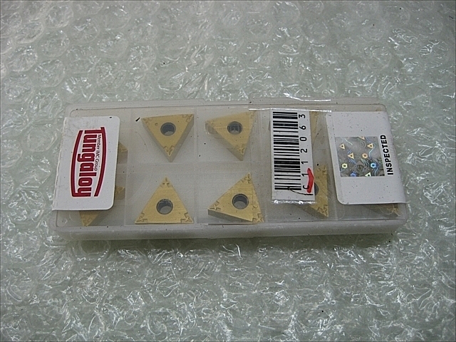 C112063 チップ 新品 タンガロイ TNGG160402-01 GH110_0
