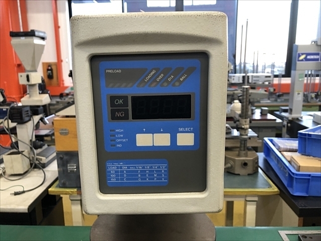 C108056 ロックウェル硬さ試験機 アカシ ARK-600 | 株式会社 小林機械