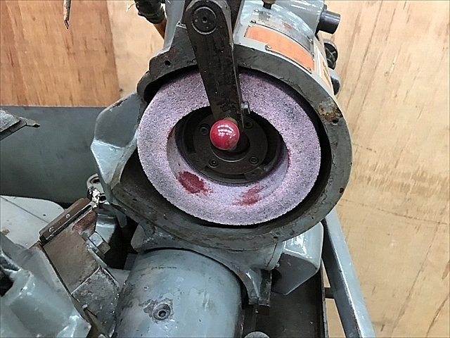 C111207 ドリル研削盤 藤田製作所 DG80A | 株式会社 小林機械 C111207 ドリル研削盤 藤田製作所 DG80A | 株式会社 小林機械
