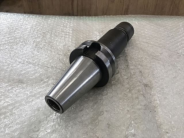 C108657 タップホルダー BIG BT50-AUTO-B30-240_1