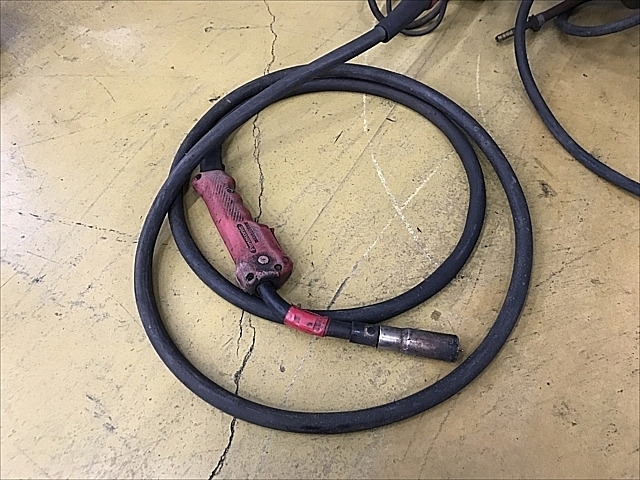 C108293 半自動溶接機 松下電気産業 YD-500KR1 | 株式会社 小林機械 C108293 半自動溶接機 松下電気産業 YD-500KR1 | 株式会社 小林機械