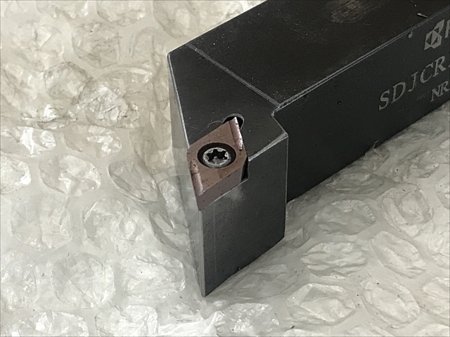 C108072 バイトホルダー 京セラ SDJCR2525M-11 | 株式会社 小林機械 C108072 バイトホルダー 京セラ SDJCR2525M-11 | 株式会社 小林機械