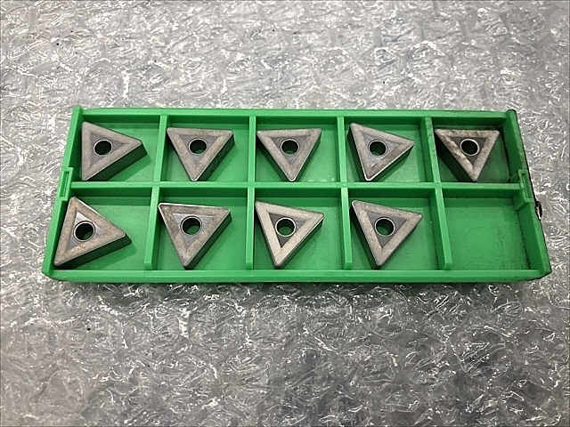 C106382 チップ　新品 京セラ TNMG160408_1