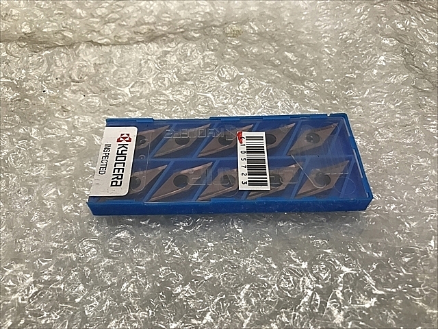 C105723 チップ 新品 京セラ VBGT160402R-Y_0