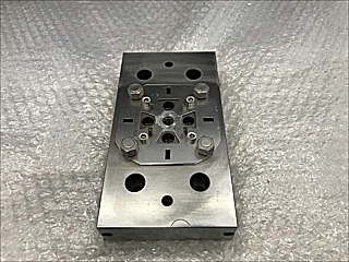 C105302 センタリングプレート EROWA_5