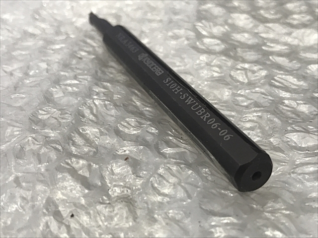 C102690 ボーリングバイトホルダー 京セラ S10H-SWUBR06-06 C102690 ボーリングバイトホルダー 京セラ S10H-SWUBR06-06