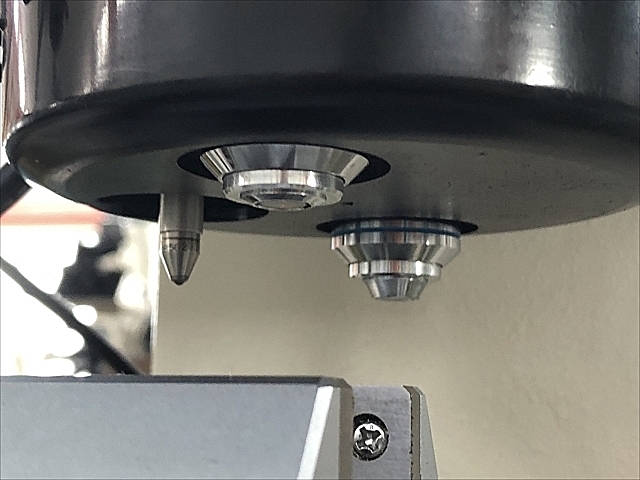 C101553 ビッカーズ硬さ試験機 明石 MVK-H1(No.810-933)_4