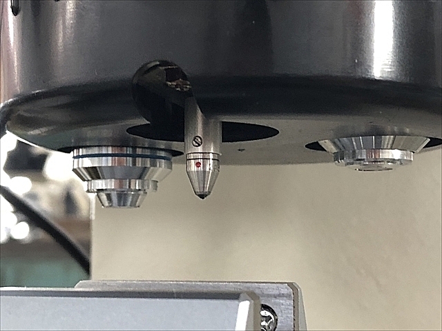 C101553 ビッカーズ硬さ試験機 明石 MVK-H1(No.810-933)_5