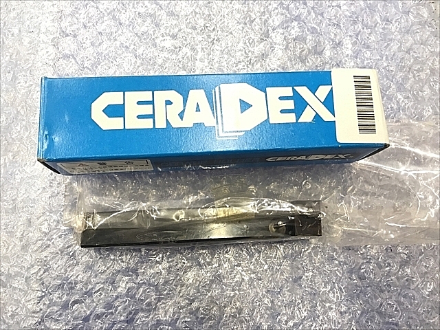 A137442 バイトホルダー 新品 京セラ XC4964PH16J-H5.8