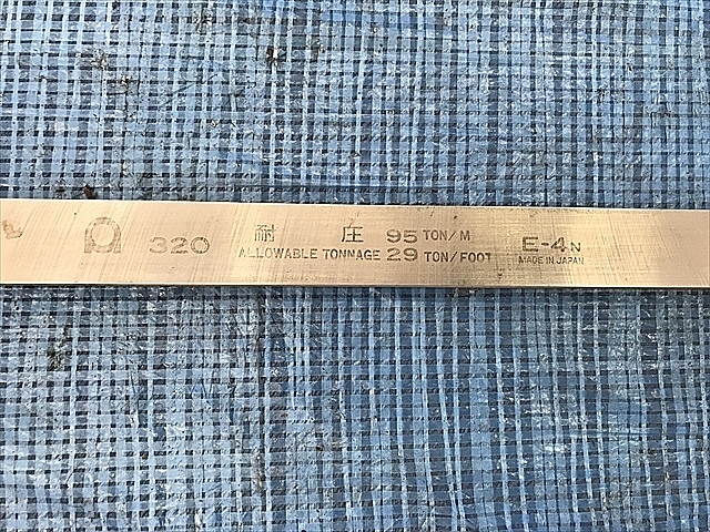 C100202 金型 アマダ 32000_4