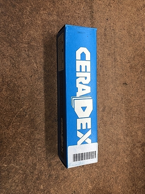 A137390 バイトホルダー 新品 京セラ XB5884PEL1212F-07F