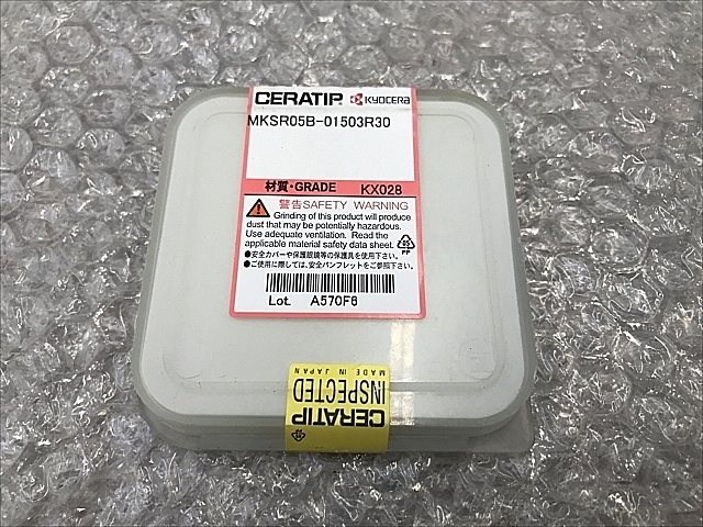 A136733 スローアウェイチップ 新品 京セラ MKSR05B-01503R30_1