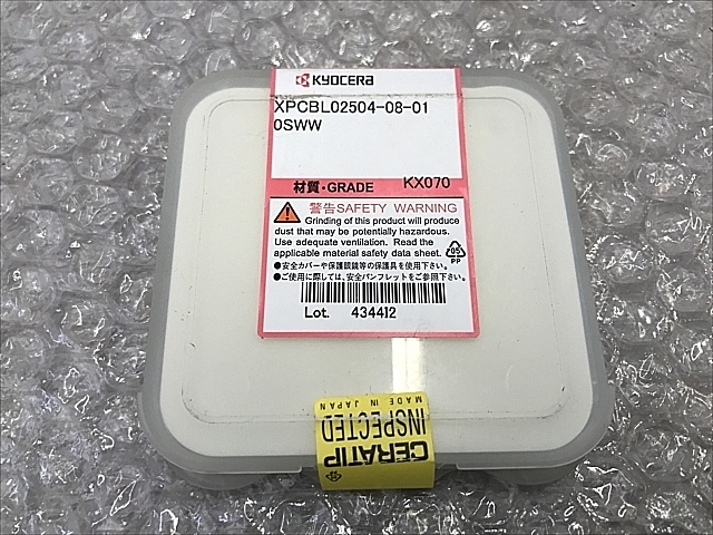 A136707 スローアウェイチップ 新品 京セラ XPCBL02504-08-010SWW_1