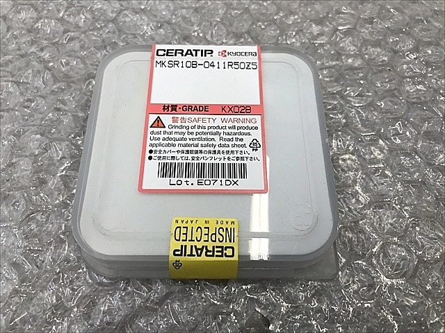 A136667 スローアウェイチップ 新品 京セラ MKSR10B-0411R50Z5_1