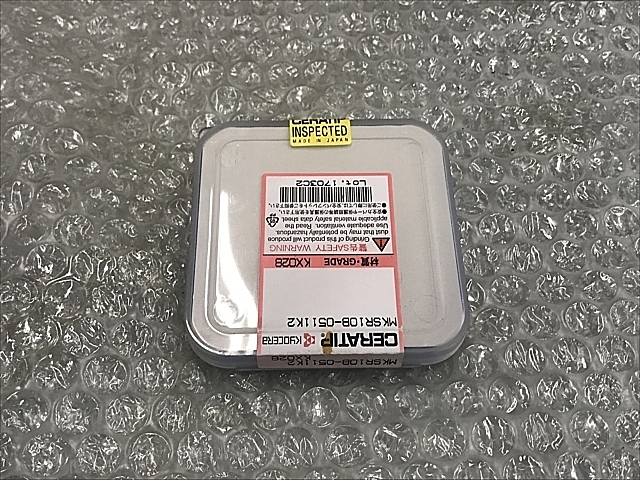 A136604 スローアウェイチップ 新品 京セラ MKSR20B-0415-LEB_1