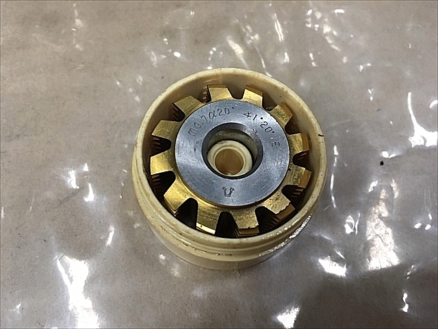 L106571 ホブカッター 小笠原小型ホブ研究所 m0.7a20°