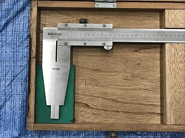 ☆ミツトヨ Mitutoyo CM30 160-127 CM形長尺ノギス 微動送り機能付き 一般校正付 【期間限定お試し価格】