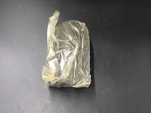 F003981 切削ホルダー　新品 -- T10052A01