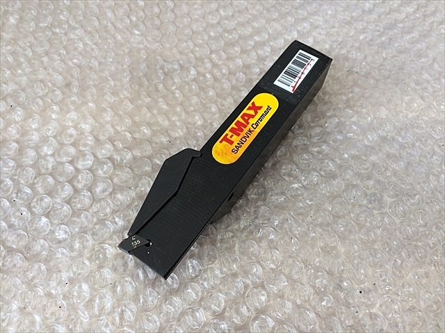 A126153 バイトホルダー サンドビック R150.21-2525-5 | 株式会社 小林機械