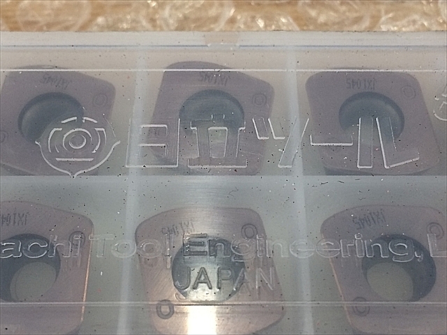 A125461 チップ 新品 日立 EDNW15T4TN-10_1